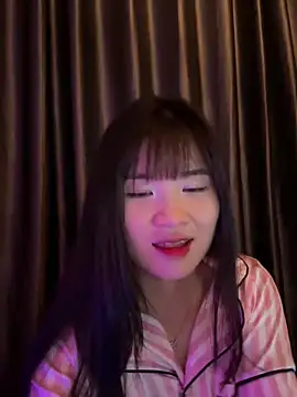 Cum-withyou's Live XXX Chat