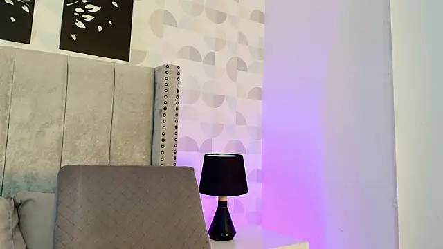 Chat +18 de ashly__ms ao vivo