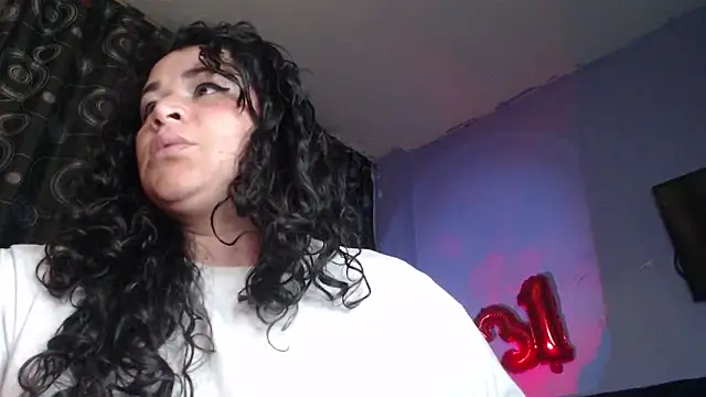 Chat +18 de ANGELIQUE_KLANE ao vivo
