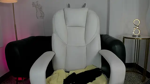 Chat XXX en directo de hisui_dollgirl