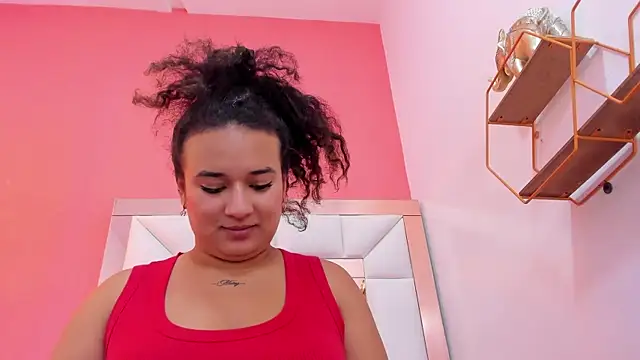 kimberly_hot6: онлайн-секс-чат