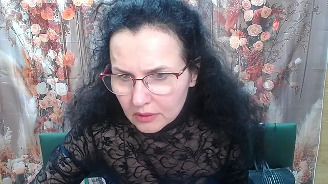 Miroslava_Happi: онлайн-секс-чат