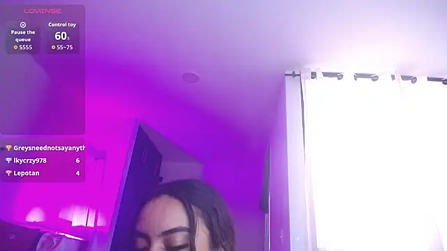 Leslie_Bussh_'s Live XXX Chat