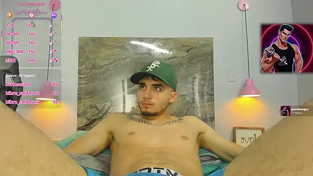 James-06 Live XXX Chat