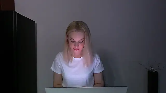 Lia_noo_regrets 라이브 XXX 채팅