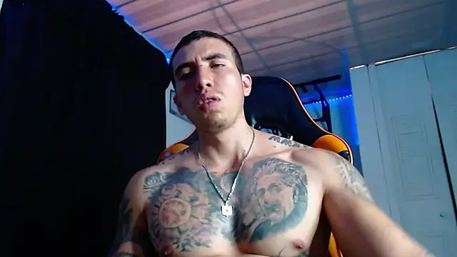 Adam_Hudsond Live XXX-chat