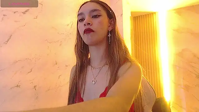 Paulin_roses_tf Adlı Modelin Canlı XXX Sohbeti