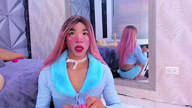 Samantha_Blaze1のライブXXXチャット