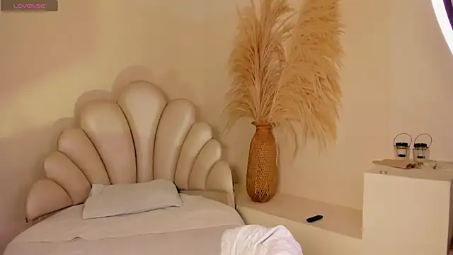 SelenaRogers Webcam show