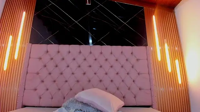 Chat XXX ao vivo de AinaPink