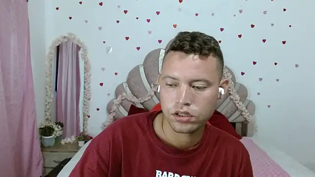 Chat XXX en directo de sven_fox723