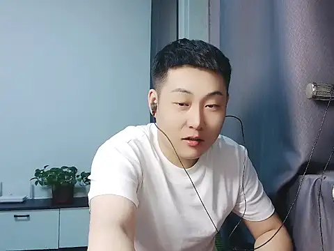 Llpl322 即時 XXX 聊天
