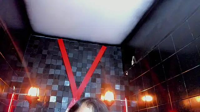 VioletFaith élő XXX-chatje