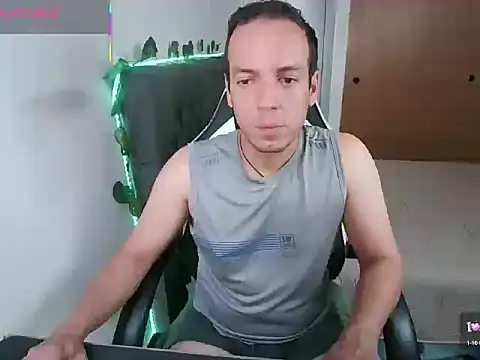 Show modela Cerso1 na web-kameri