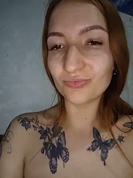 XXX chat uživo modela LeonaFox