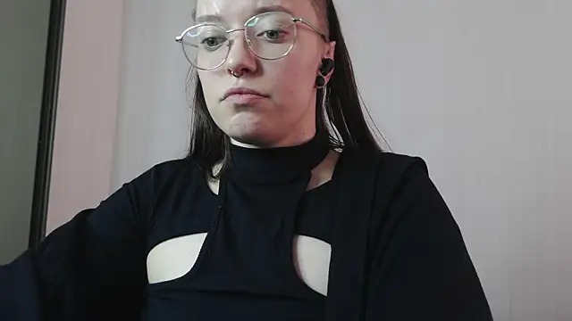 Chatroom XXX en direct de Aelita_bb