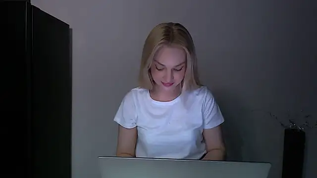 Lia_noo_regrets Live XXX-Chat