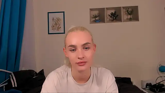 OliviaKisss' Live XXX Chat