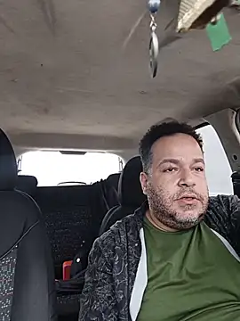 הופעת וובקאם של UrsoBissexualPauGrosso