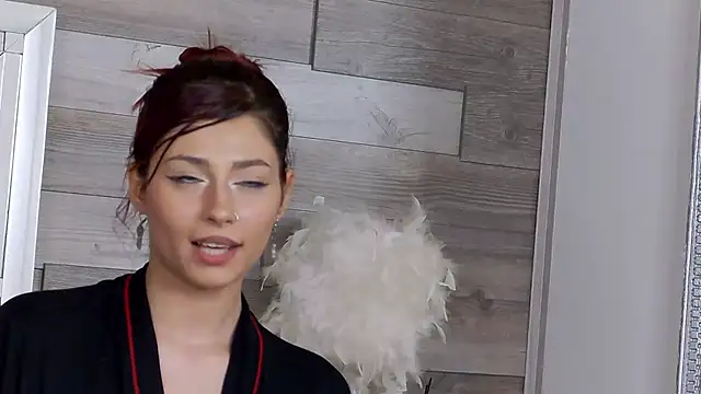 LunaHart Webcam show