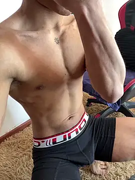 Chat +18 de NelModel1 ao vivo