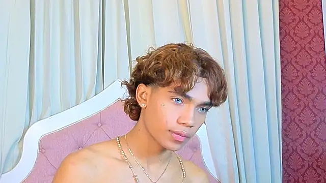 Chatroom XXX en direct de AlanCutee
