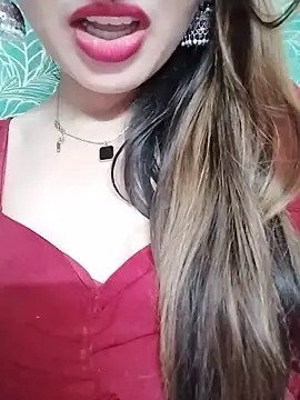 צ'אט XXX בשידור חי של Noor_Darliing