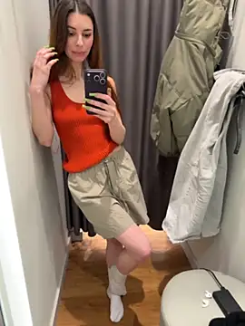 Amelie_Crosby Chat XXX in diretta