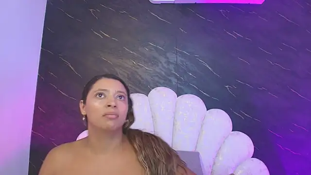 _MiaBrown_: απευθείας συνομιλία ΧΧΧ