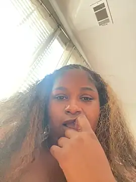 Chatroom XXX en direct de terrestrial-mermaid