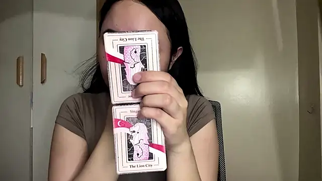 KrystaDonnellan Pertunjukan Webcam