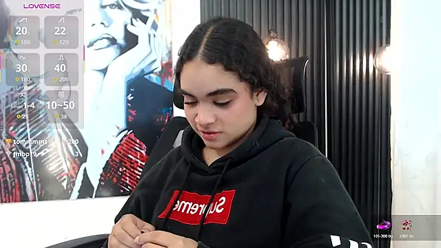دردشة KENDALL_ART الجنسية المباشرة