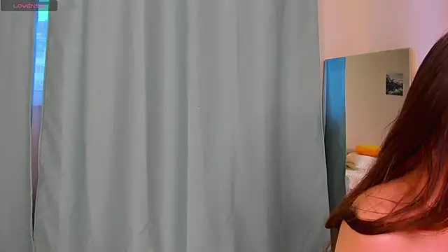 Chloeee4200 live-chat rom