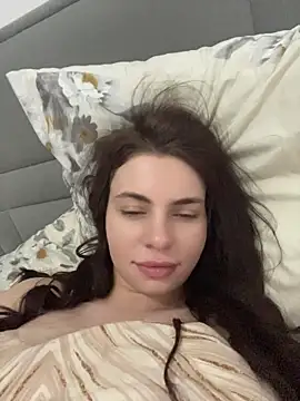 Вебкам-шоу CurlyLara