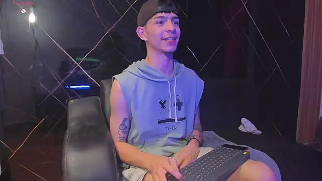 XXX chat uživo modela _IanLark