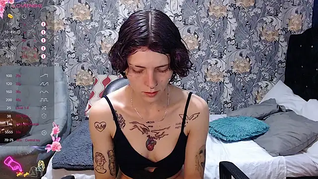 pretty_cristal69: онлайн-секс-чат