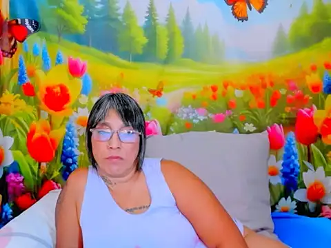 indianroxy XXX чат на живо