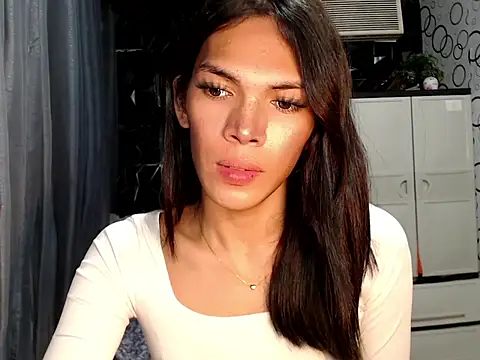 GORGEOUS_CARMEE's Webcam Show