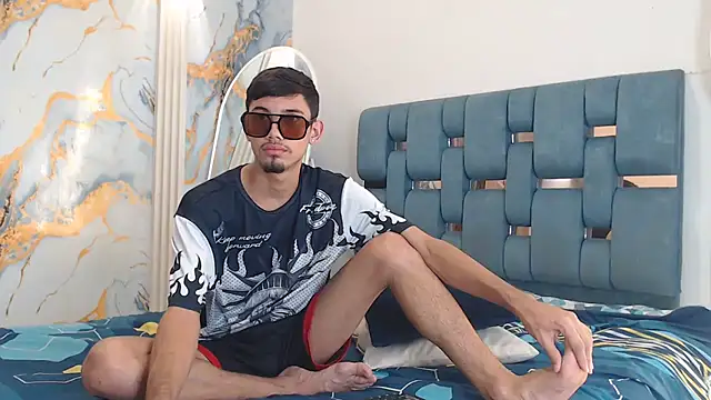 Czat XXX na żywo – LUCKY_BOX2026