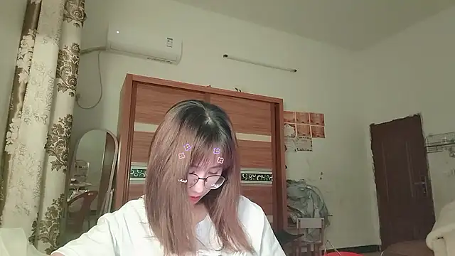 Lili_666 live XXX chat