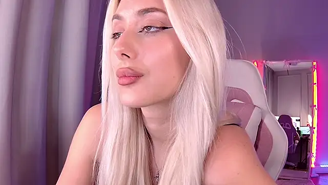 Živý XXX chat LoryWood