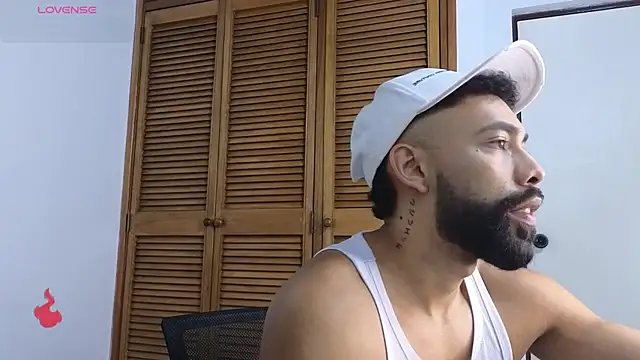 Chat XXX en directo de Blade_millerr