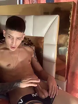 PapiLucca Webcam show