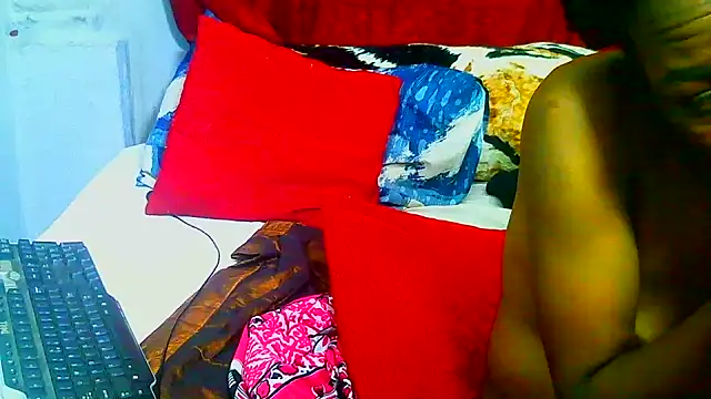 freaky_naughty Chat XXX in diretta