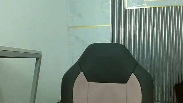 Lindsey8 Live XXX-chat