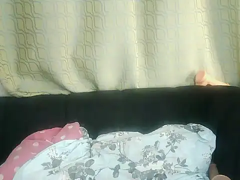 Daddies_toy_1's Live XXX Chat