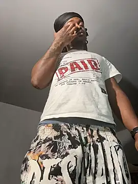 MIGHTYDEMONXXX's Live XXX Chat