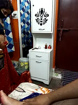 Manjudear: απευθείας συνομιλία ΧΧΧ