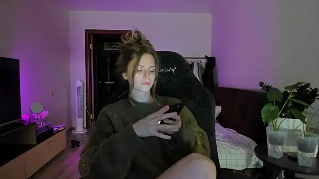 MollyRufous' Live XXX Chat