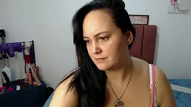 Veroniicabbw_ Adlı Modelin Canlı XXX Sohbeti